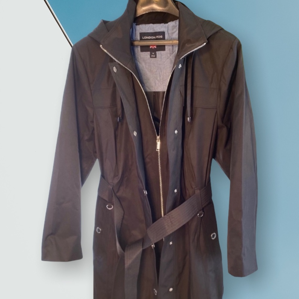 London Fog Trench Coat - Picture 15 of 16